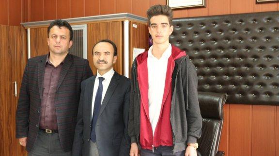 Çumra Mevlana Mesleki Ve Teknik Anadolu Lisesi Öğrencisi Kadir YALDIZ  Taekwondo Şampiyonu..