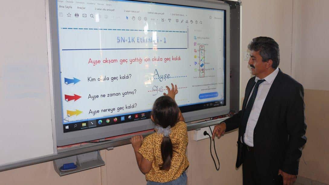 ÖZKAN ATİK İLKOKULU'NA HER GEÇEN GÜN İLGİ ARTIYOR